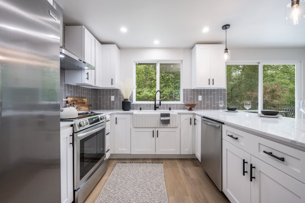 11 web or mls 0830 17110 north bend polishchuk 11