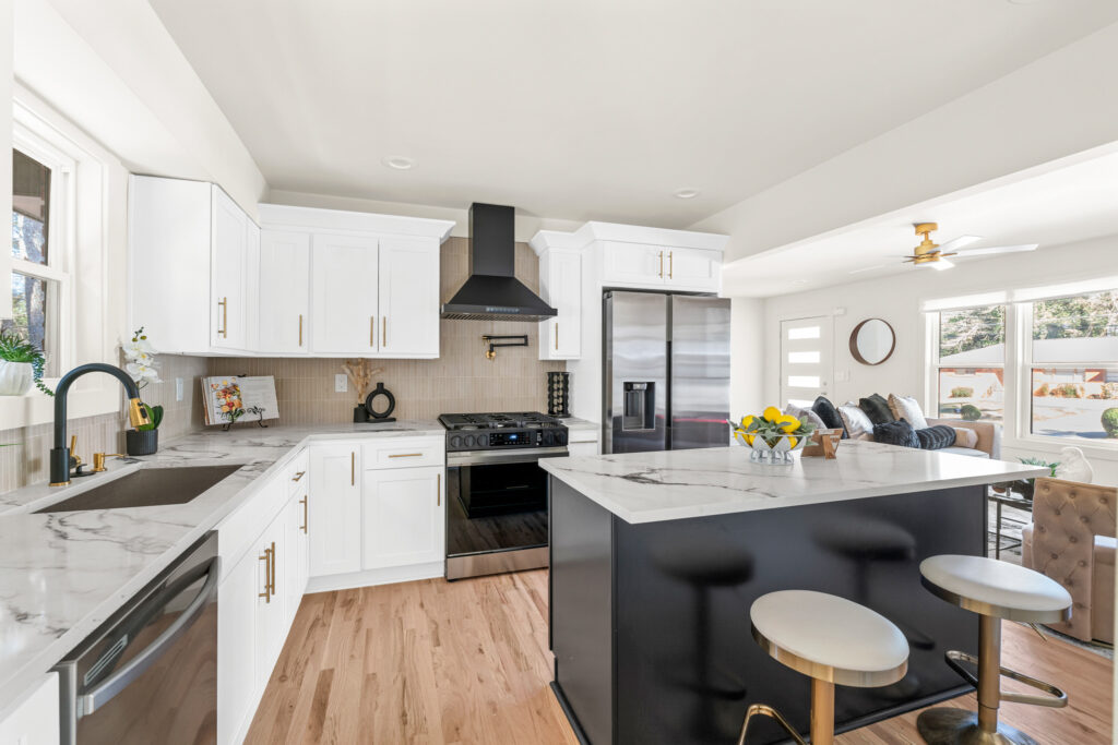 White Shaker Cabinet Lighthouse