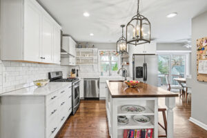 3690 hickory circle