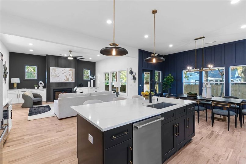 Kitchen cabinet java